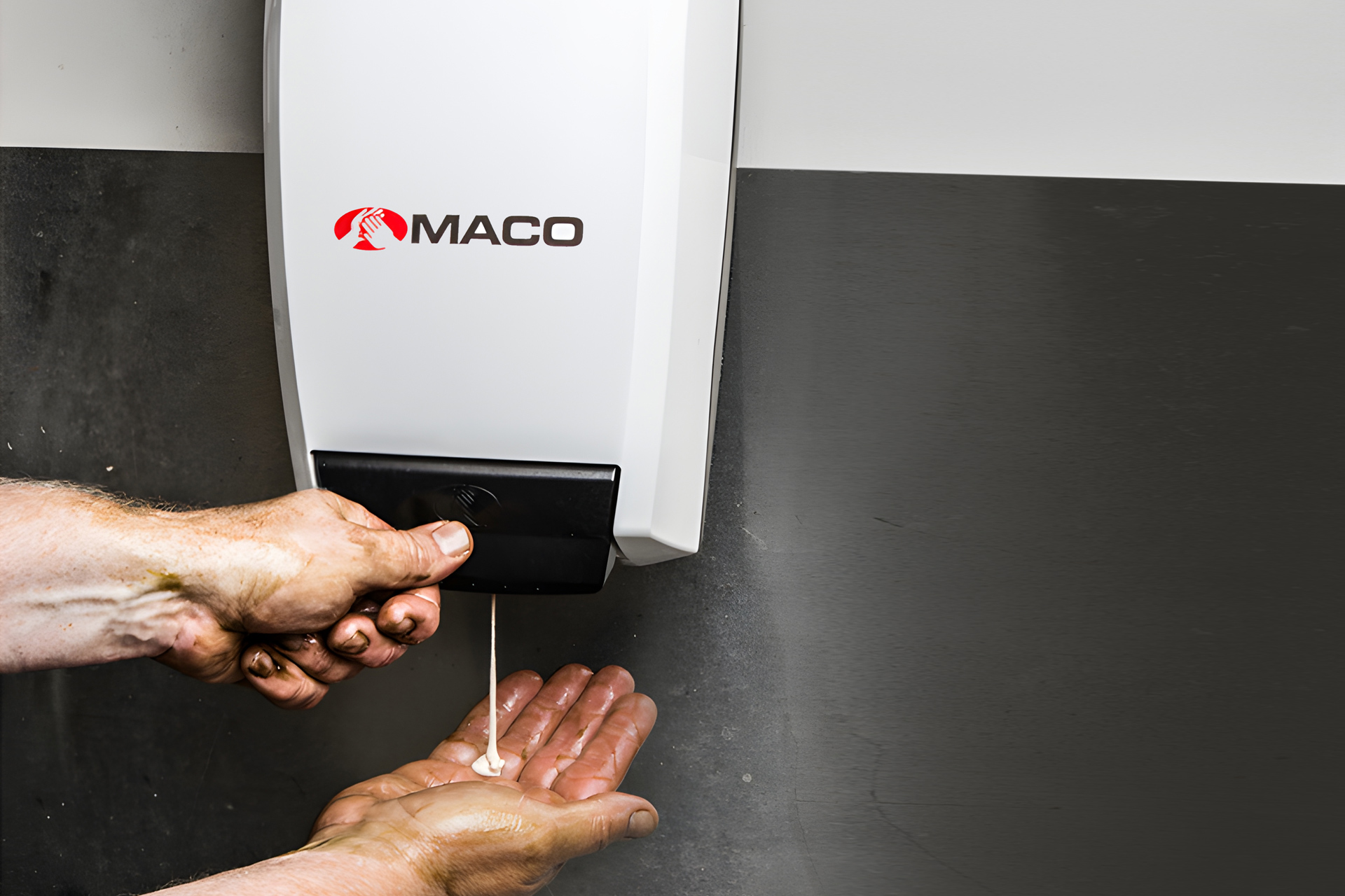 Maco CX-4 Dispenser
